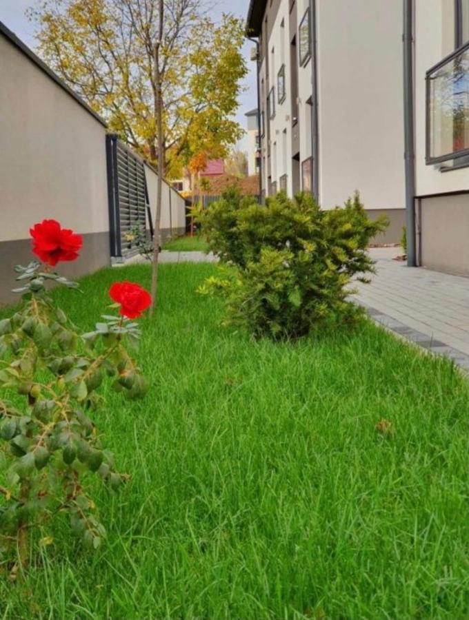 Квартира Подобово Úzhgorod Exterior foto